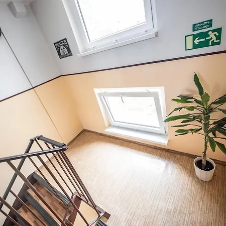 Rohoznik Hotel Praga